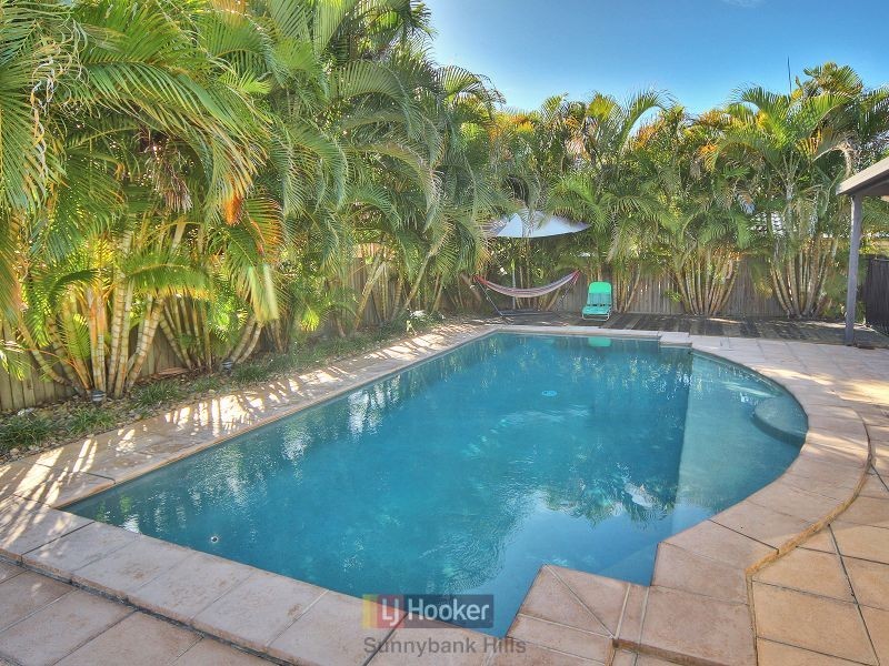 9 Bellflower Place, Calamvale QLD 4116