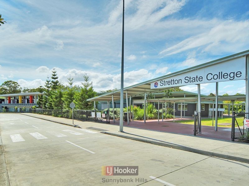 30 Crawford Place, Calamvale QLD 4116