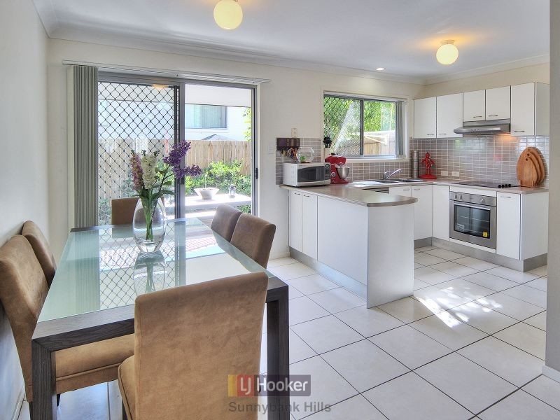 72/2311 Logan Road, Eight Mile Plains QLD 4113