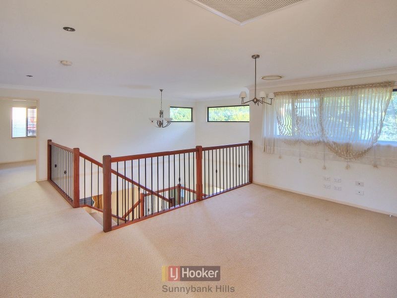 15 Ellendale Circuit, Eight Mile Plains QLD 4113