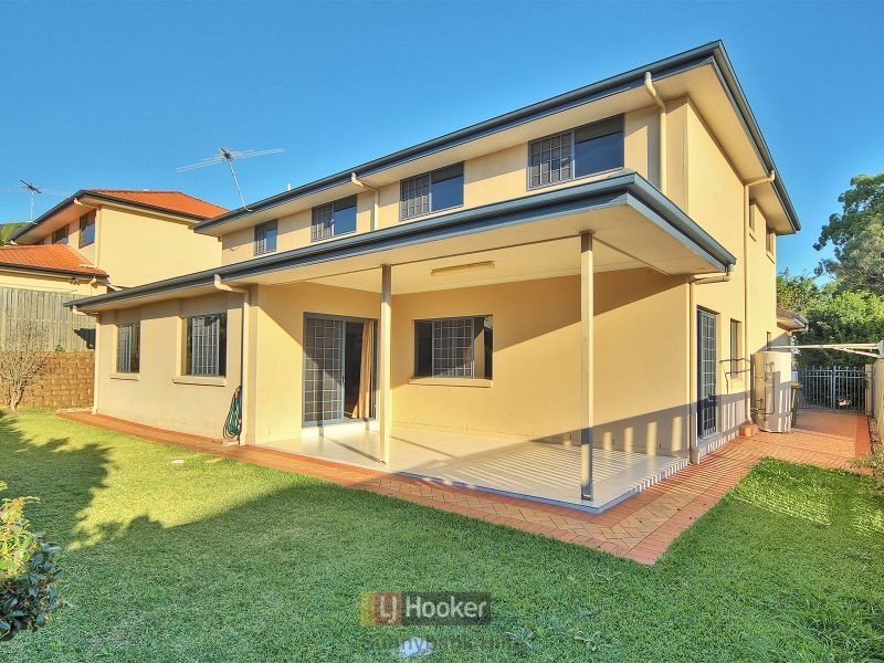 15 Ellendale Circuit, Eight Mile Plains QLD 4113