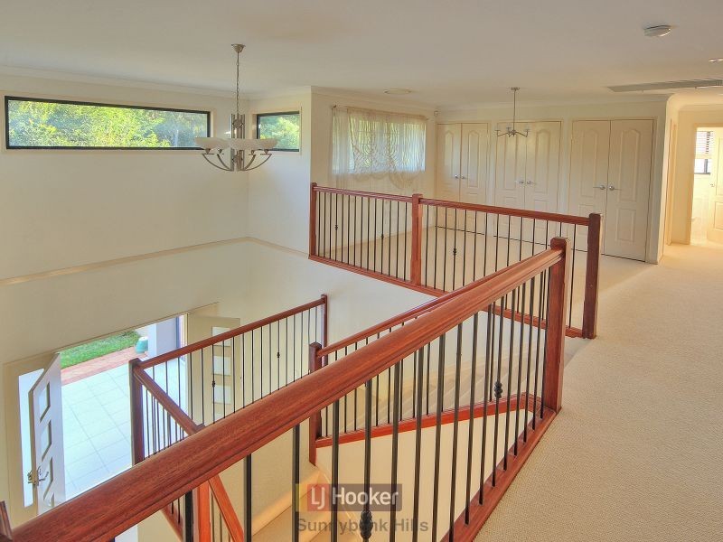 15 Ellendale Circuit, Eight Mile Plains QLD 4113