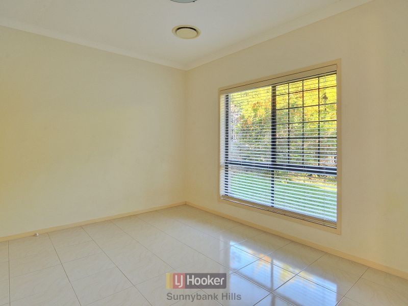 15 Ellendale Circuit, Eight Mile Plains QLD 4113