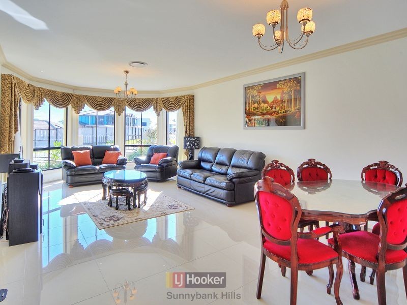 88 Alfred Circuit, Calamvale QLD 4116