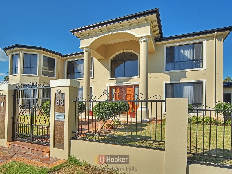 88 Alfred Circuit, Calamvale QLD 4116