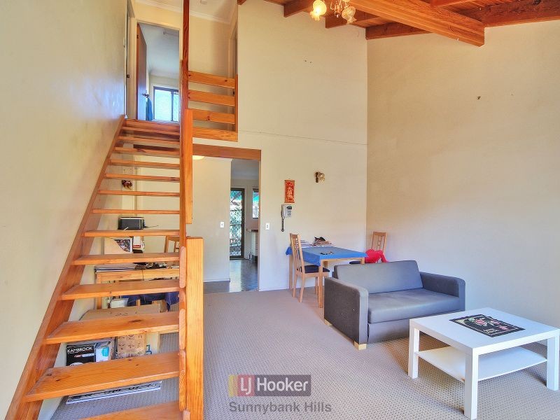 10/93 Barbaralla Drive, Springwood QLD 4127