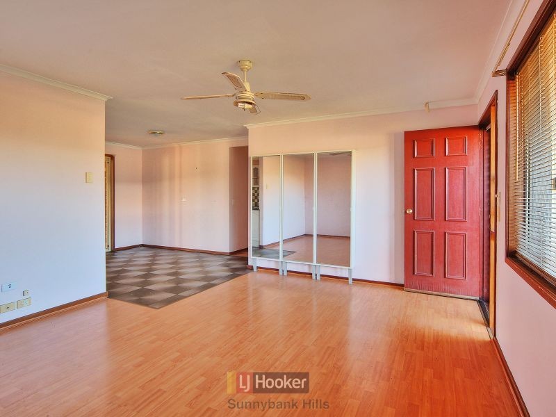 216 Warrigal Road, Runcorn QLD 4113