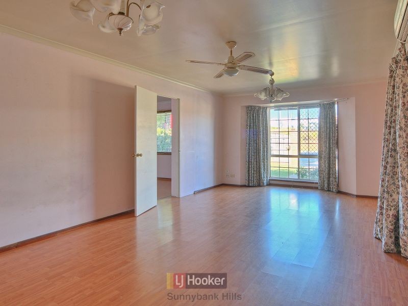 216 Warrigal Road, Runcorn QLD 4113