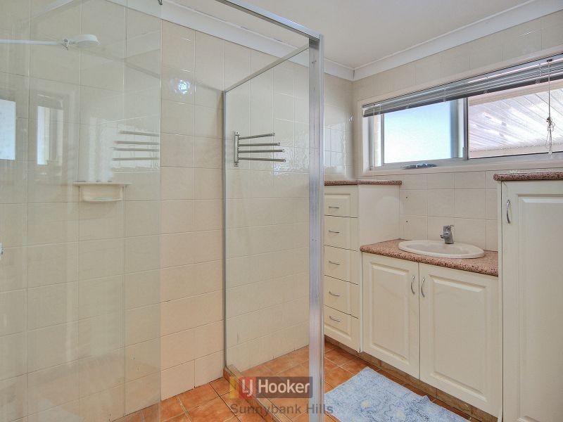 151 Chatswood Road, Daisy Hill QLD 4127