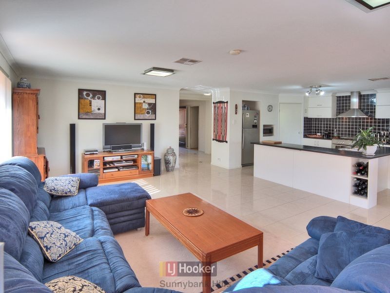 73 Waterbrooke Circuit, Drewvale QLD 4116