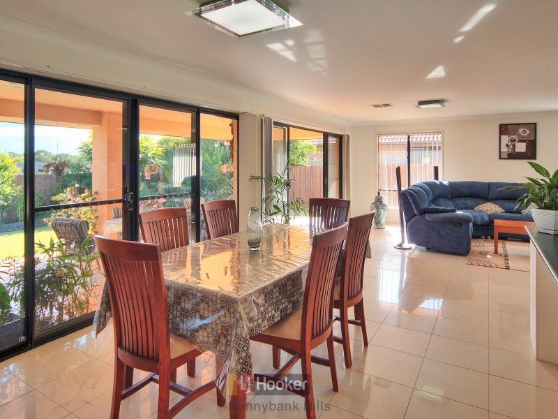 73 Waterbrooke Circuit, Drewvale QLD 4116