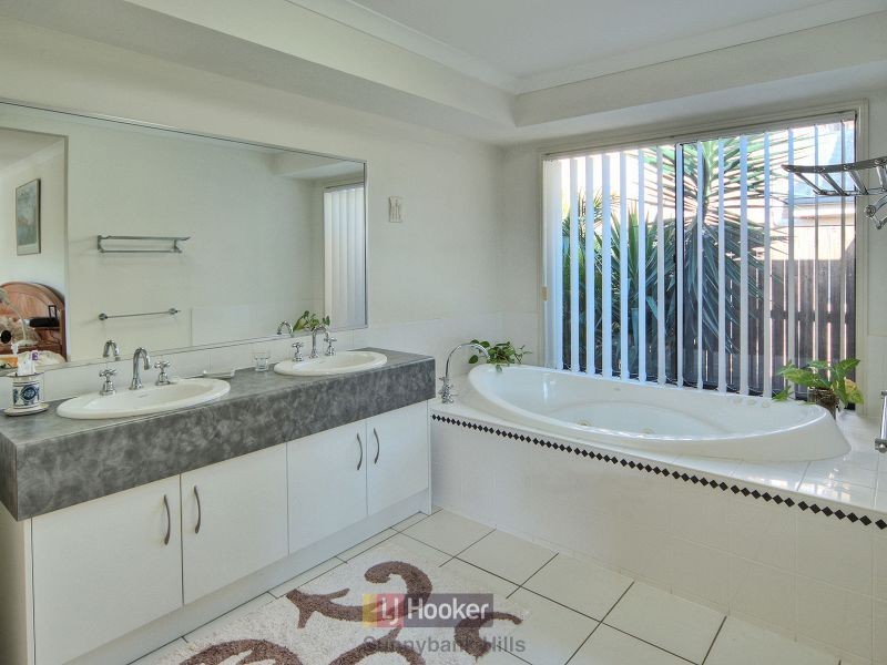 73 Waterbrooke Circuit, Drewvale QLD 4116