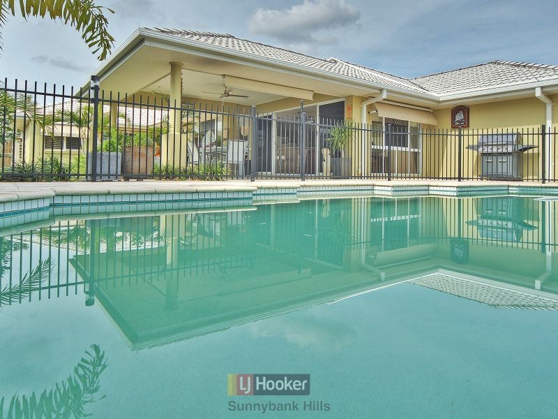 15 Tarra Place, Parkinson QLD 4115