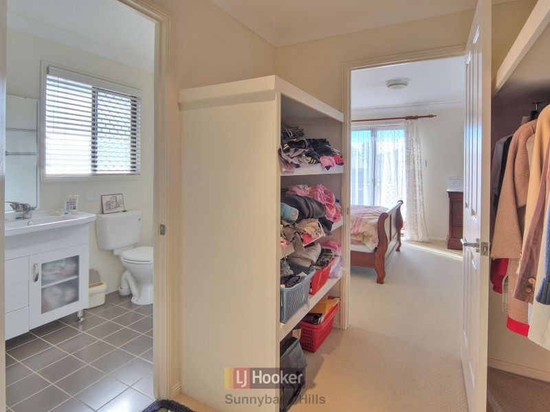 10 Lillydale Place, Calamvale QLD 4116