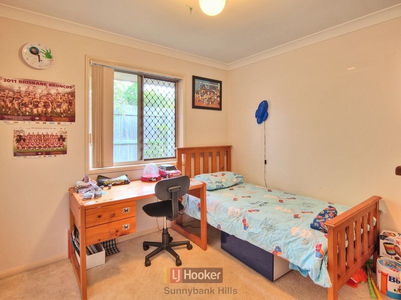 4 Atkinson Close, Coopers Plains QLD 4108
