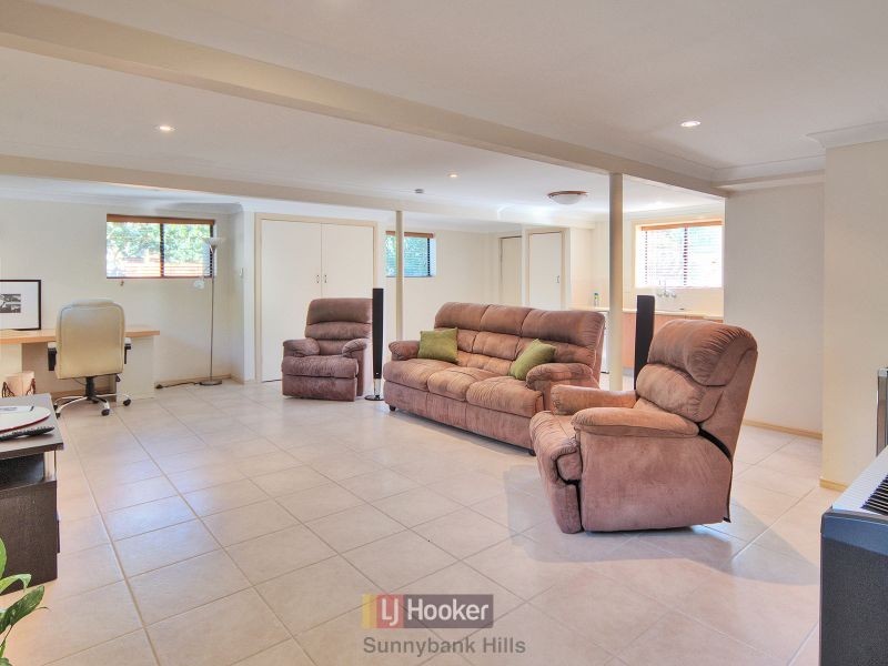 2 Mikarie Street, Sunnybank Hills QLD 4109