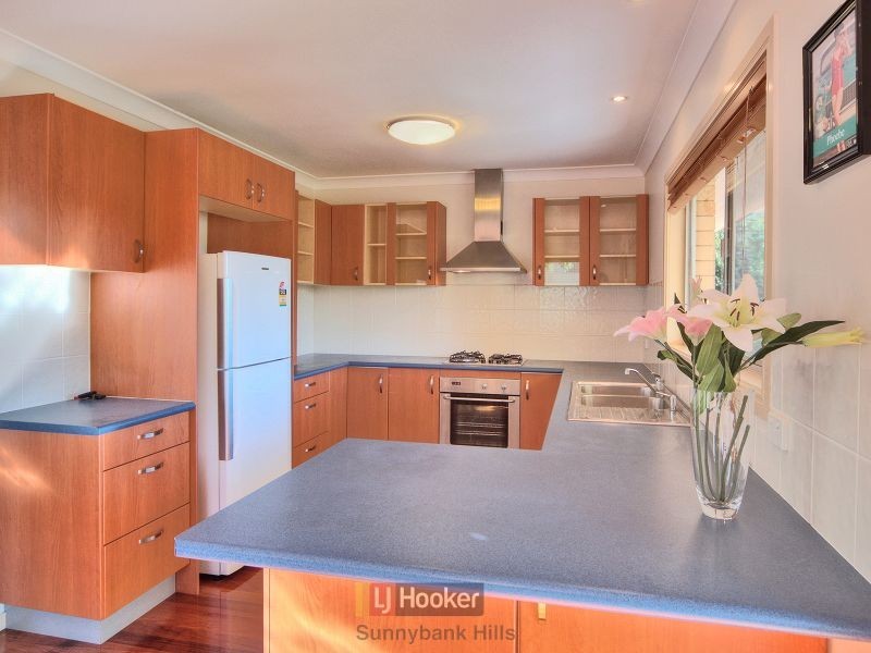 2 Mikarie Street, Sunnybank Hills QLD 4109