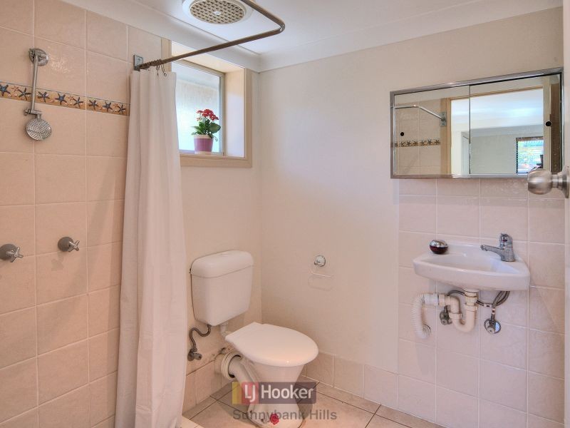 2 Mikarie Street, Sunnybank Hills QLD 4109