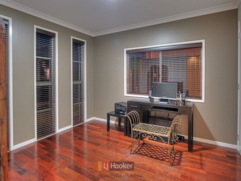 22 Henderson Street, Eight Mile Plains QLD 4113