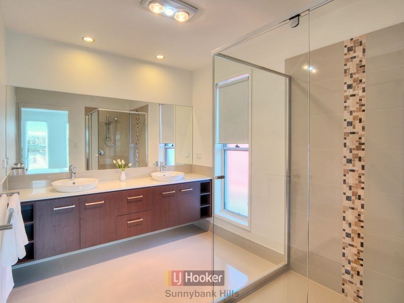 12 Harvey Place, Calamvale QLD 4116