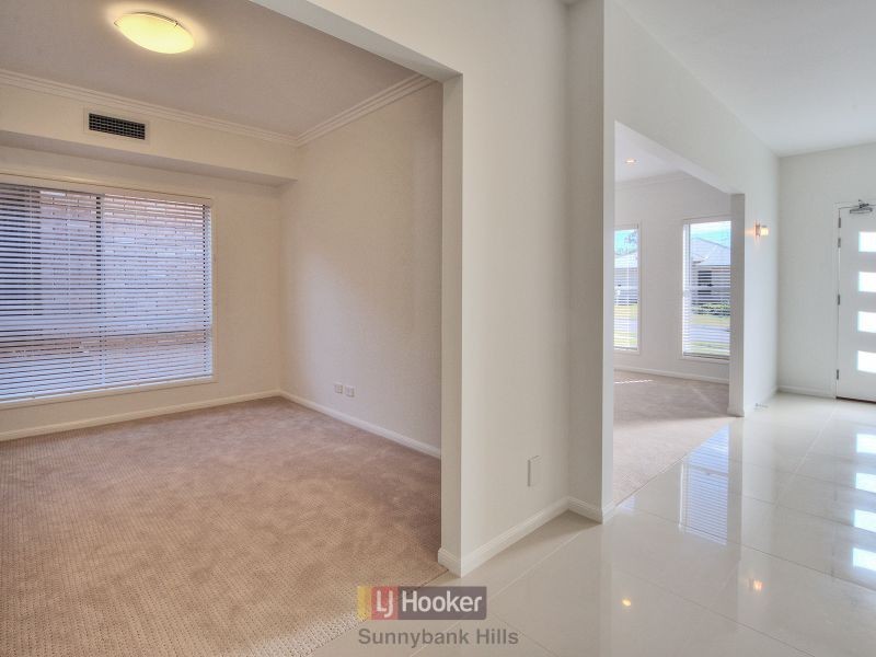 12 Harvey Place, Calamvale QLD 4116