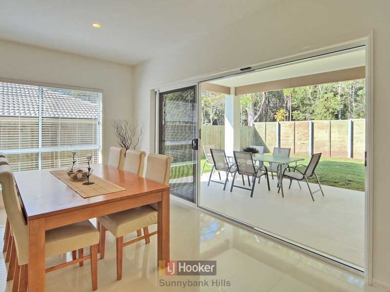 12 Harvey Place, Calamvale QLD 4116