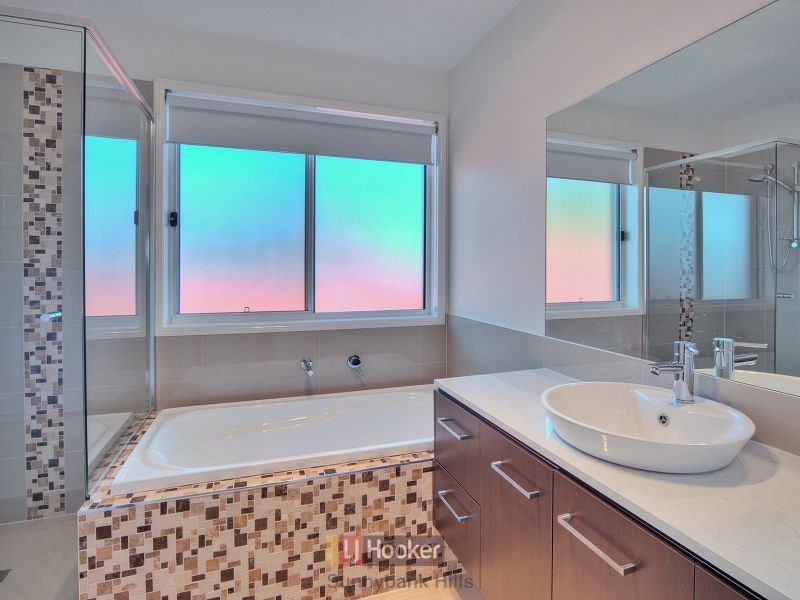 12 Harvey Place, Calamvale QLD 4116