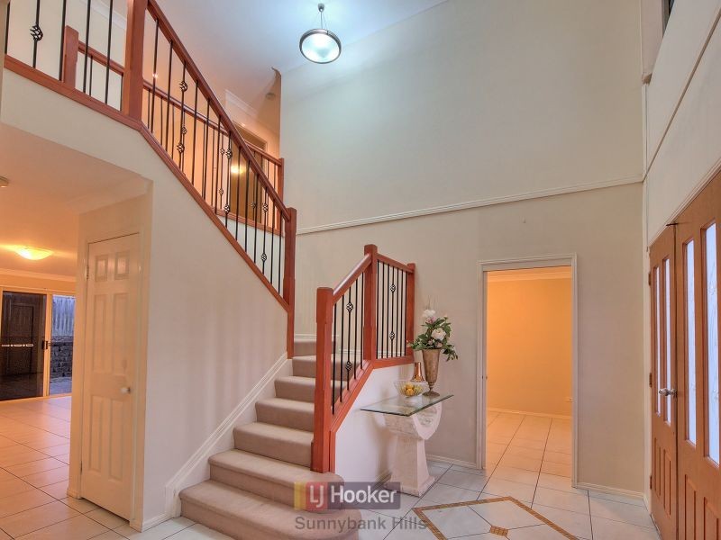49 White Cedar Circuit, Stretton QLD 4116