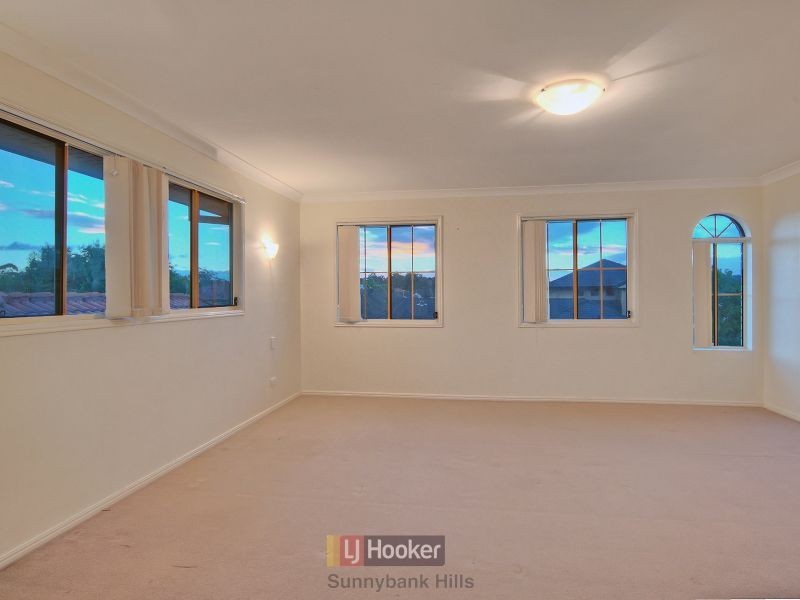 49 White Cedar Circuit, Stretton QLD 4116