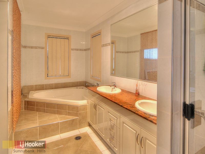 20 Khoo Place, Calamvale QLD 4116