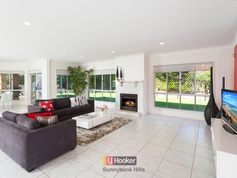 20 Liquidambar Place, Stretton QLD 4116