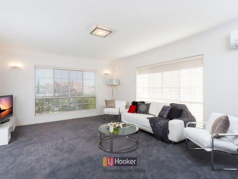 20 Liquidambar Place, Stretton QLD 4116