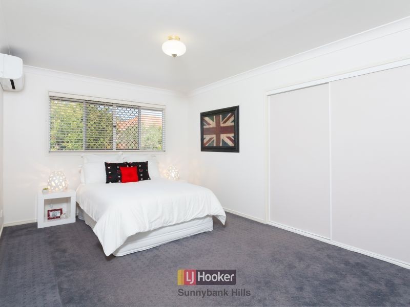20 Liquidambar Place, Stretton QLD 4116