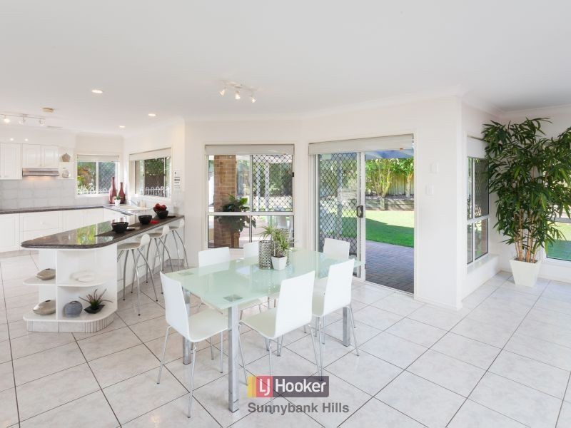 20 Liquidambar Place, Stretton QLD 4116