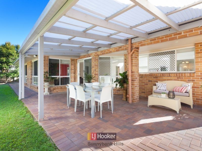 20 Liquidambar Place, Stretton QLD 4116