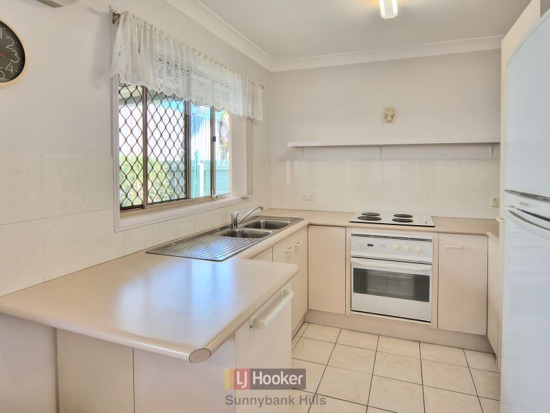 50 Eucalyptus Crescent, Runcorn QLD 4113