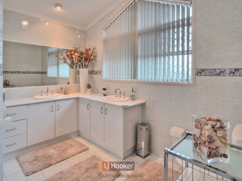 6 Tamarisk Way, Drewvale QLD 4116