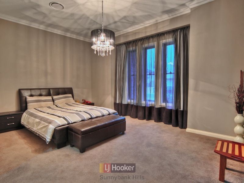 44 The Crescent, Underwood QLD 4119