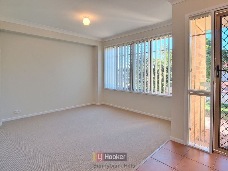 15 Rubicon Crescent, Kuraby QLD 4112
