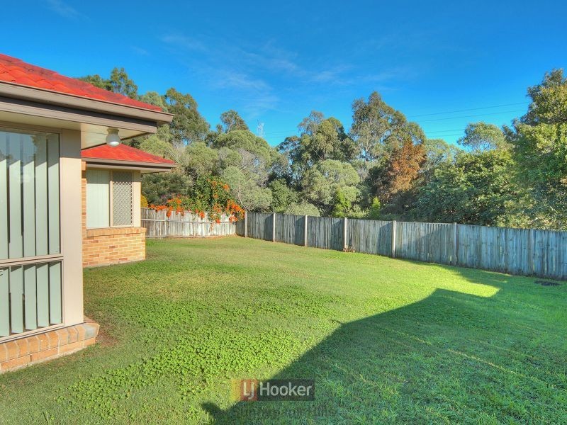15 Rubicon Crescent, Kuraby QLD 4112