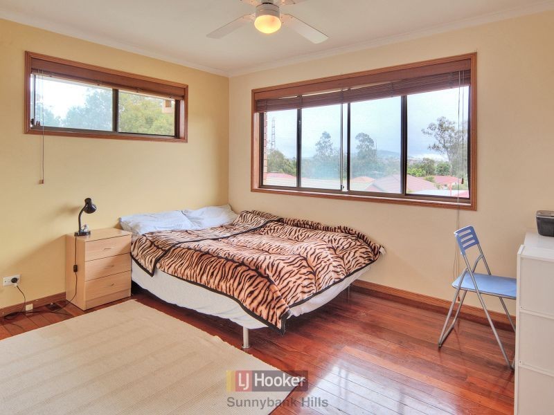 10 Pumice Street, Eight Mile Plains QLD 4113