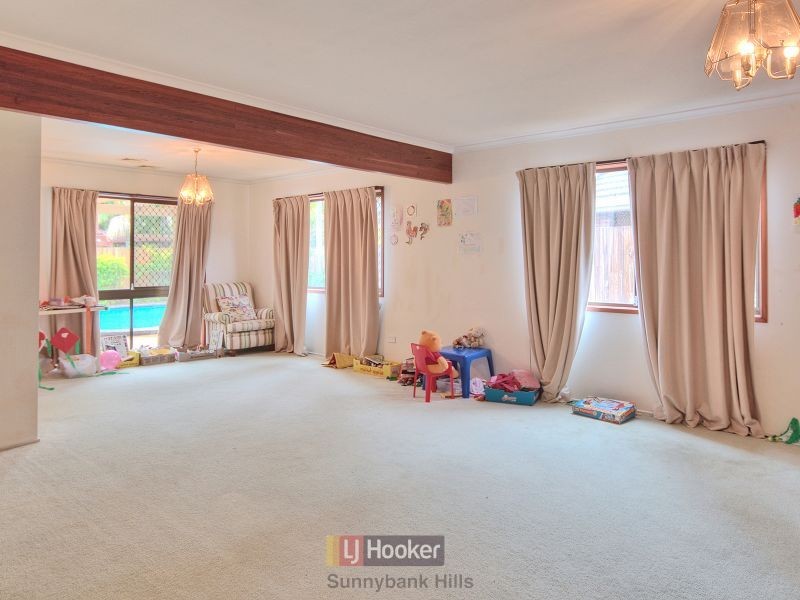 7 Halkin Street, Eight Mile Plains QLD 4113