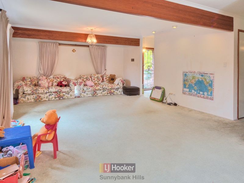 7 Halkin Street, Eight Mile Plains QLD 4113