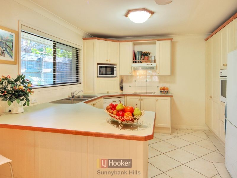 31 Pinecone Street, Sunnybank QLD 4109