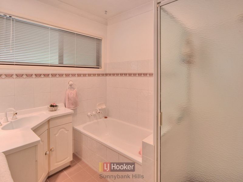 31 Pinecone Street, Sunnybank QLD 4109