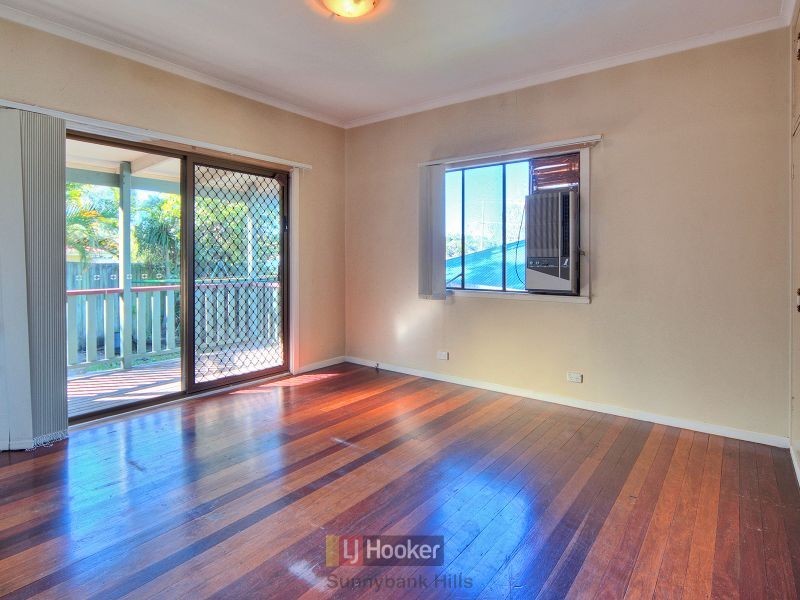 8 Stirling Street, Sunnybank Hills QLD 4109