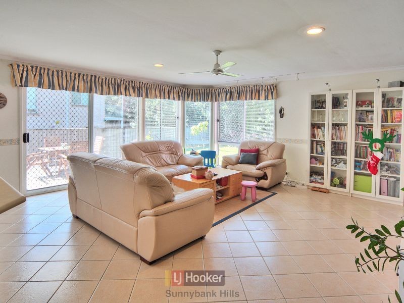 16 Turnock Court, Underwood QLD 4119