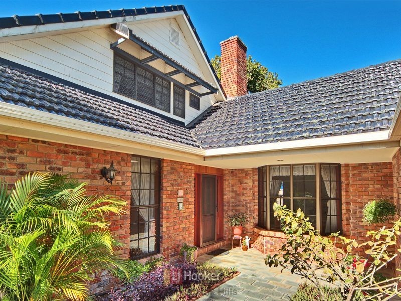 12 Bonutto Court, Robertson QLD 4109
