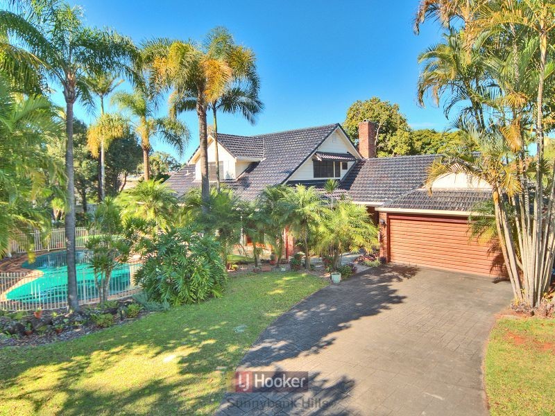 12 Bonutto Court, Robertson QLD 4109