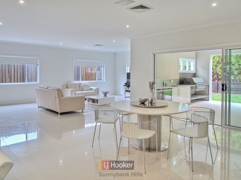 42 Mitchell Street, Sunnybank QLD 4109